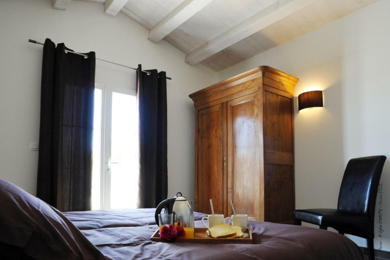 Villas Des Phares La Flotte Luaran gambar