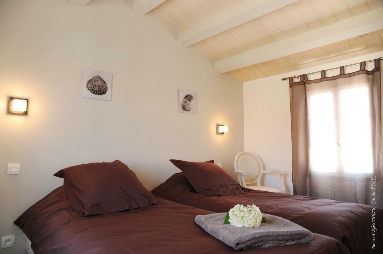 Villas Des Phares La Flotte Luaran gambar